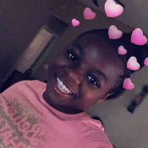 Meet your Posher, Jaquoya